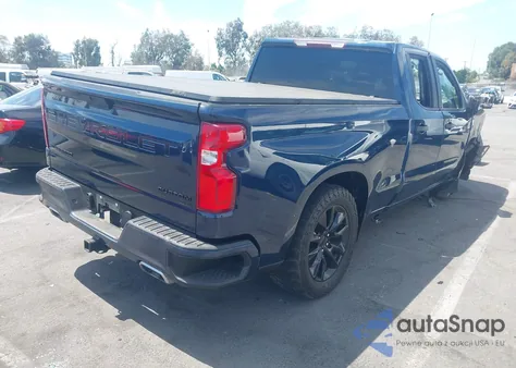 2020 Chevrolet Silverado 1500 2Wd Double Cab Standard Bed Custom z USA, uszkodzony, nr VIN 1GCRWBEF1LZ328669